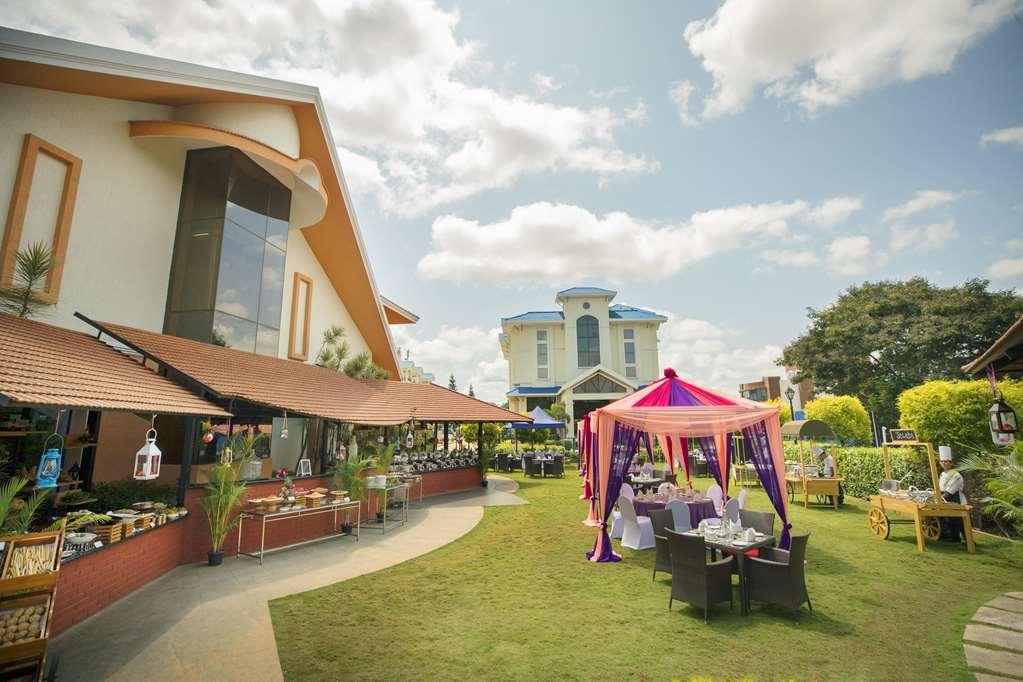 Clarks Exotica Convention Resort & Spa Devanahalli Екстер'єр фото