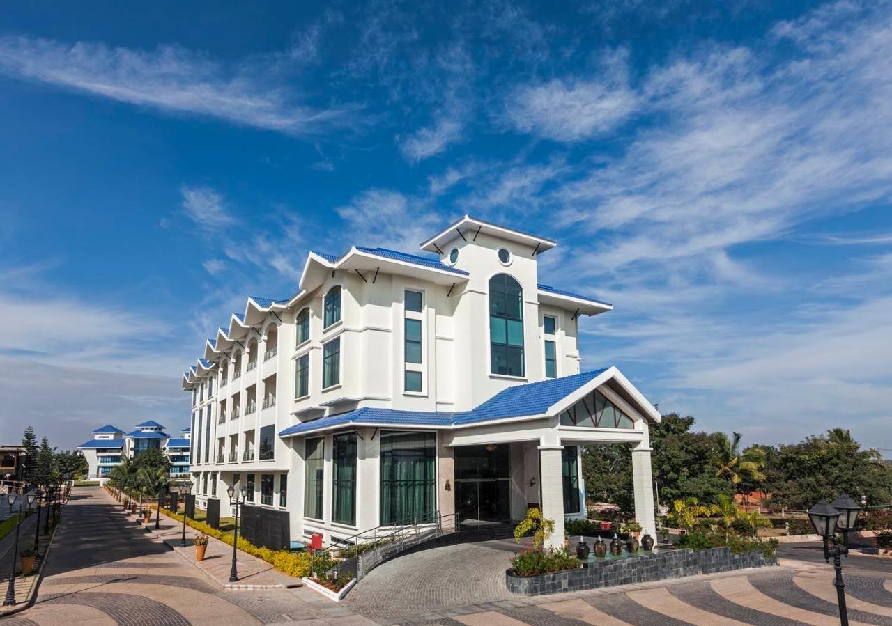 Clarks Exotica Convention Resort & Spa Devanahalli Екстер'єр фото
